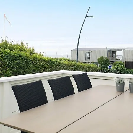 2 Person In V Holiday home