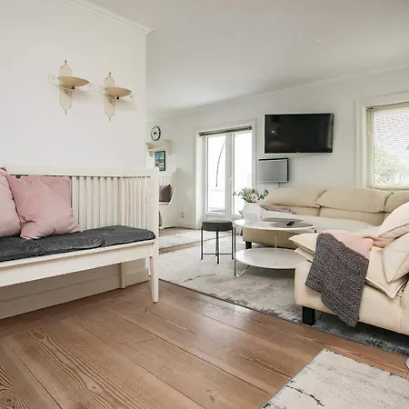 Feriehus 2 Person In V-by Traum