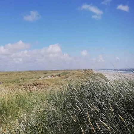 2 Person In V-by Traum * Esbjerg